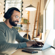 6 Factors to Classify Workers